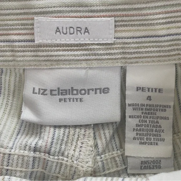 Liz Claiborne Audra Petite Belted Stripped Crop Pants 4P - Picture 4 of 13